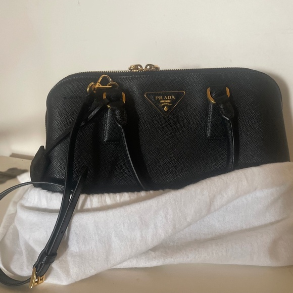 Prada Handbags - Prada Promenade Saffiano leather bag in black with gold-tone hardware